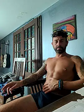 MatteoDom85 online show from 10.29.25