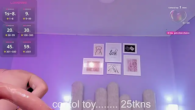 lucrecia sucker online show from 10.03.25