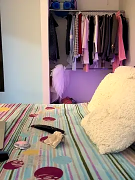 Min junn online show from 09.27.25