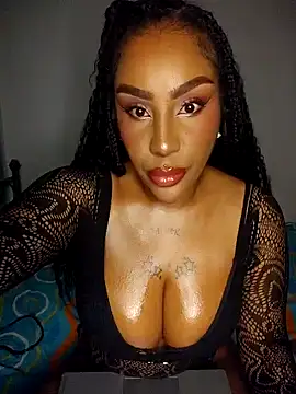 Queen Amara online show from 05.10.26