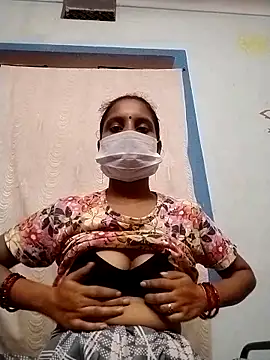 Komal-Rajput online show from 09.10.25