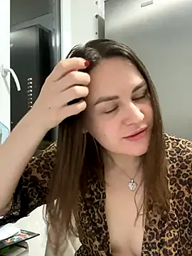 Risky-Flower online show from 10.11.25