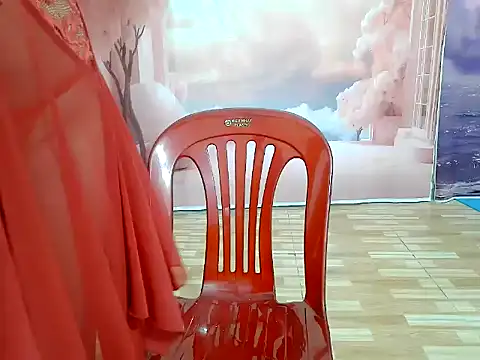 Snapshot of SuhyoCii chatting on 12.16.25 SuhyoCii online show from 12.16.25