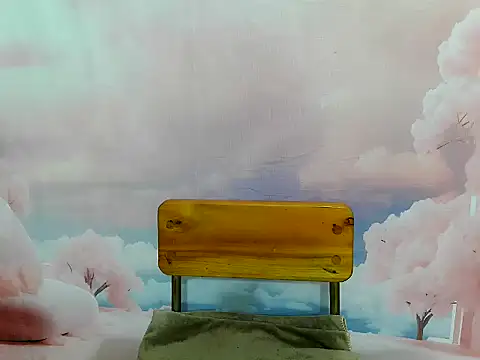 Snapshot of SuhyoCii chatting on 01.10.26 SuhyoCii online show from 01.10.26