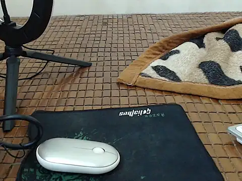 Ami 8x online show from 09.20.25