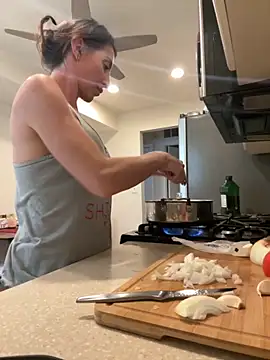 NurseStephania online show from 09.17.25