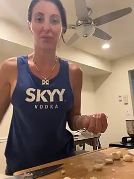 NurseStephania online show from 09.22.25