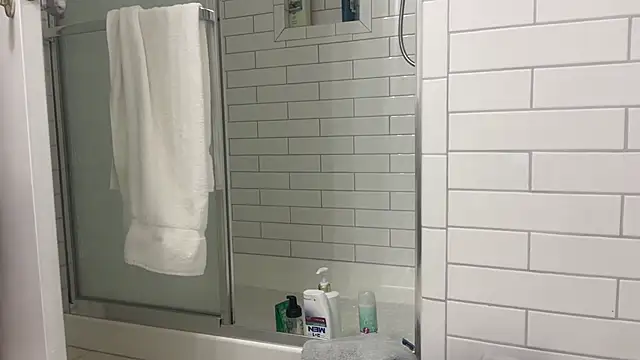 NurseStephania online show from 11.29.25