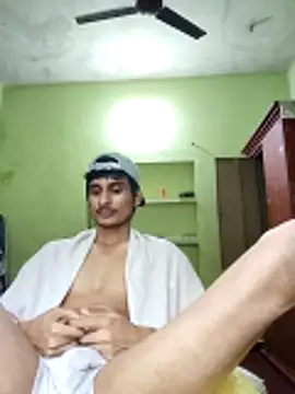 Snapshot of Mallu200000 chatting on 11.29.25 Mallu200000 online show from 11.29.25