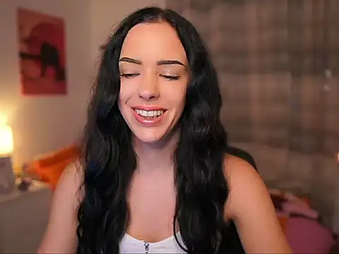 Snapshot of honey__kate chatting on 09.22.25 honey kate online show from 09.22.25