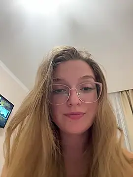 Bellatrisssaa online show from 09.15.25