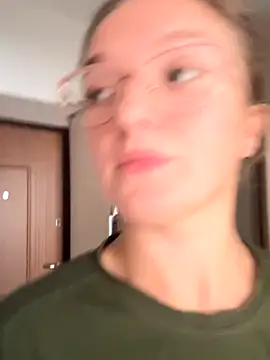 Bellatrisssaa online show from 09.18.25