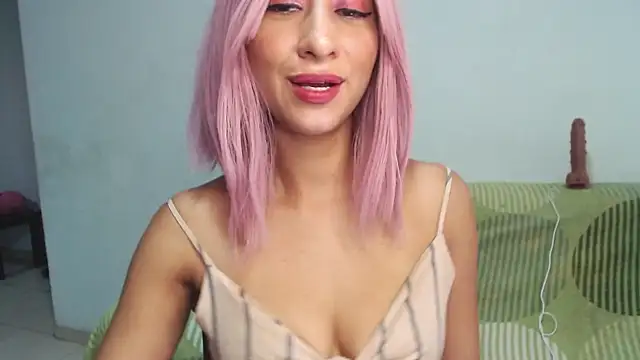 MoonScarlett online show from 11.12.25