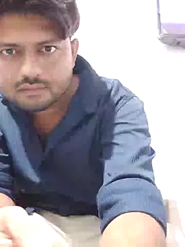 Snapshot of urhotboymeet chatting on 09.24.25 urhotboymeet online show from 09.24.25