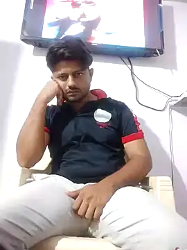 Snapshot of urhotboymeet chatting on 09.27.25 urhotboymeet online show from 09.27.25