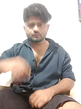 Snapshot of urhotboymeet chatting on 10.30.25 urhotboymeet online show from 10.30.25