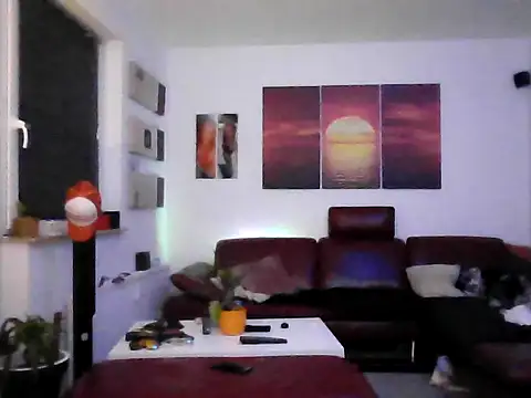 hellgirl1980 online show from 10.01.25