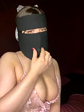 RooVaaN-Xx online show from 10.29.25