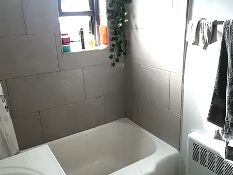 Snapshot of littyleesh1 chatting on 12.03.25 littyleesh1 online show from 12.03.25