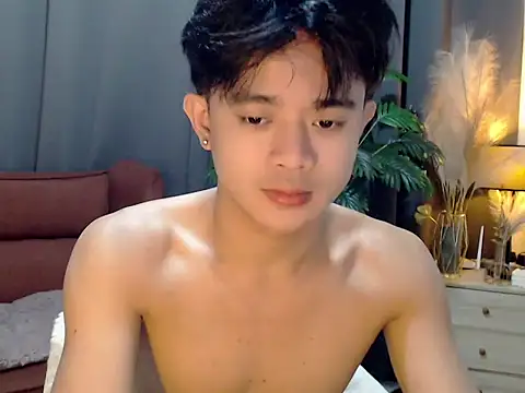 NautyBoyBrazeen 143 online show from 04.23.26