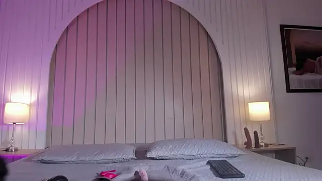 Snapshot of maria_gil chatting on 03.21.26 maria gil online show from 03.21.26