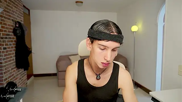 Snapshot of boream chatting on 02.05.26 boream online show from 02.05.26