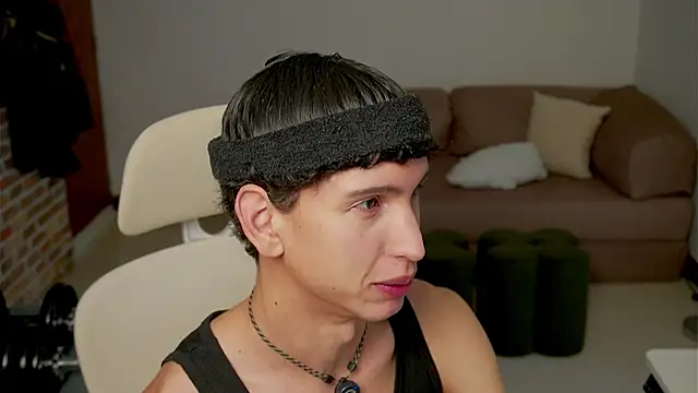 Snapshot of boream chatting on 02.19.26 boream online show from 02.19.26