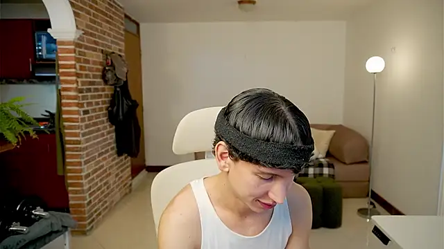 Snapshot of boream chatting on 03.03.26 boream online show from 03.03.26