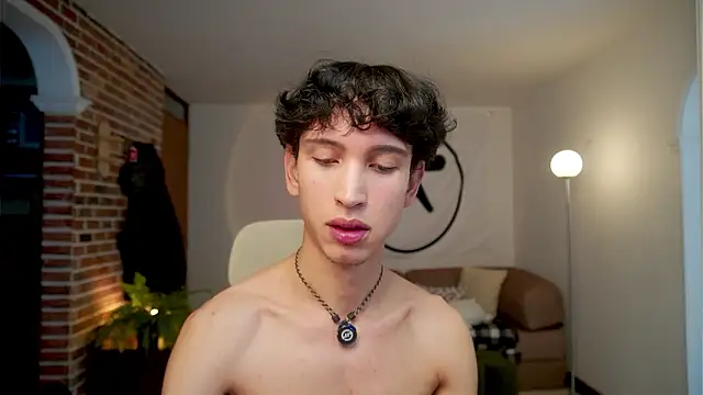 Snapshot of boream chatting on 03.11.26 boream online show from 03.11.26