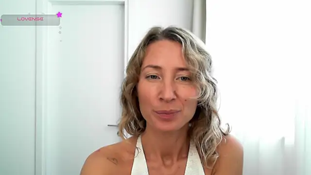 Paevoa online show from 12.16.25