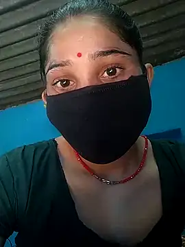 Snapshot of Hot_cupal chatting on 11.12.25 Hot cupal online show from 11.12.25