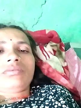 KIRTI12 HOT online show from 11.22.25