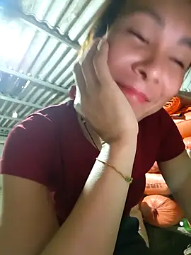 Yumyum kiw online show from 10.13.25