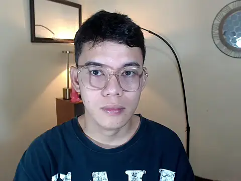 Snapshot of keirflorianxx chatting on 10.01.25 keirflorianxx online show from 10.01.25