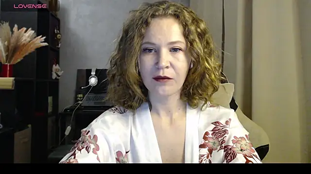 harpermoss online show from 09.15.25