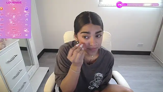 amarasilk  online show from 02.12.26