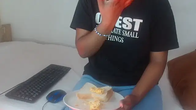 AshleyT255 online show from 10.21.25