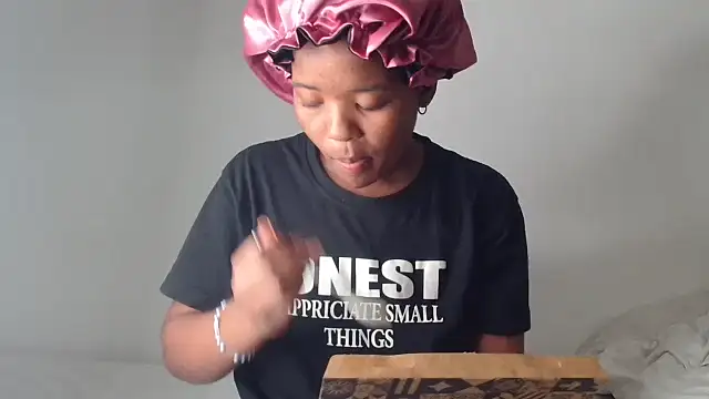 AshleyT255 online show from 10.22.25