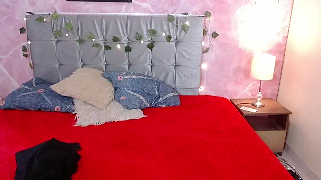 WHANDA CARVAJAL online show from 10.07.25