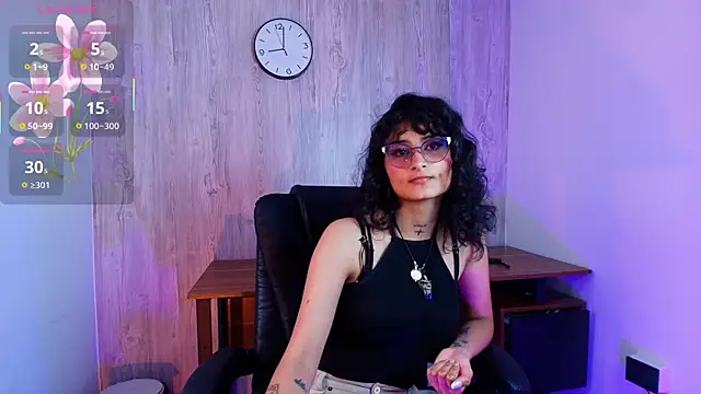 LilyRouset online show from 09.27.25