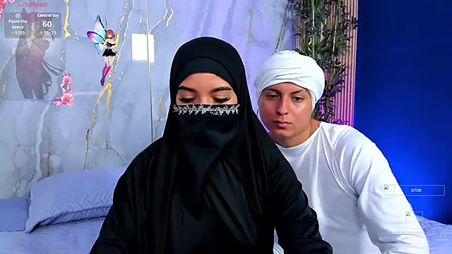 Snapshot of Sahira_and_Zaid chatting on 09.08.25 Sahira and Zaid online show from 09.08.25