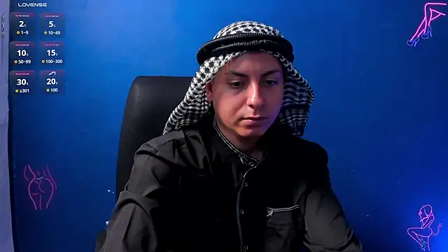 Snapshot of Sahira_and_Zaid chatting on 10.21.25 Sahira and Zaid online show from 10.21.25