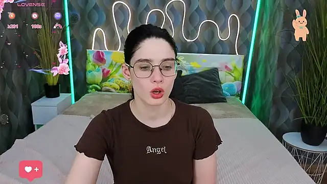 Charming Mysteriousss online show from 04.06.26