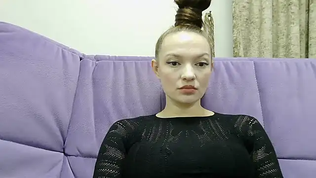 Snapshot of Salynxa chatting on 03.03.26 Salynxa online show from 03.03.26