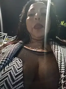 Misshot 01 online show from 10.12.25