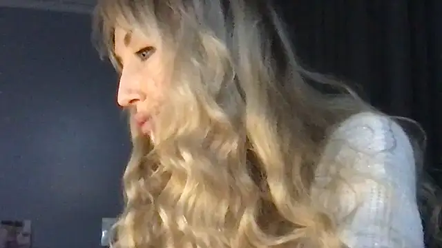 Snapshot of Pyrelissa chatting on 12.15.25 Pyrelissa online show from 12.15.25