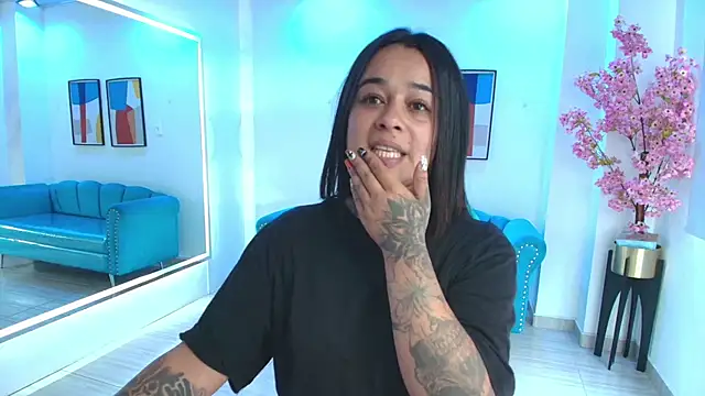 Black roseee online show from 03.24.26