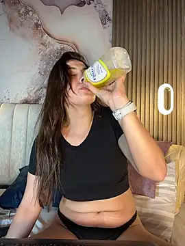 Dakota Evanns online show from 02.13.26