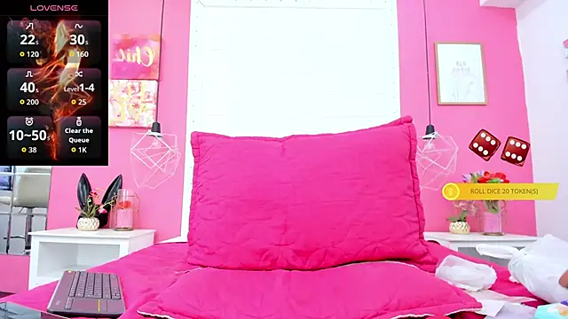 TransDoll09 online show from 11.27.25