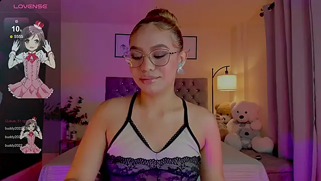 Snapshot of OxanaFedorova1- chatting on 05.16.26 OxanaFedorova1- online show from 05.16.26